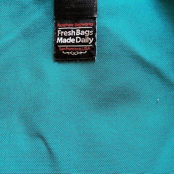 Disney Rickshaw Mickey Mouse Messenger Bag‎ - Picture 6 of 14